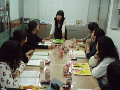 ���� ù���͵��