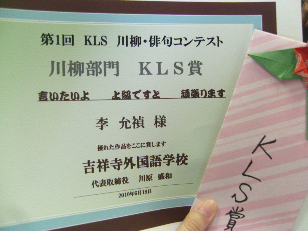 �������!~~