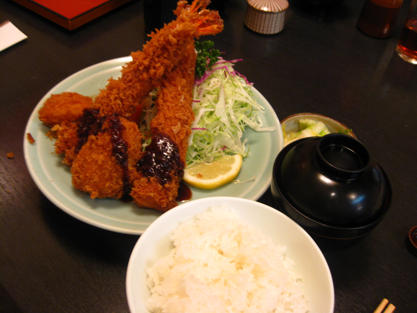 �ٵ� ���� �� �ɸ��̾��?