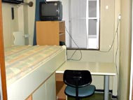 �Ͷ������