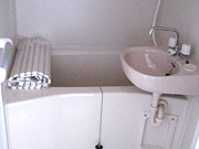 �����Ͽ콺 ȥ�ݰ�